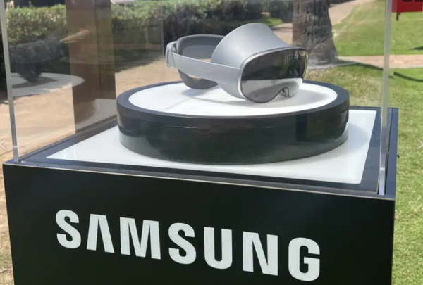 镕盛配资 三星首款Galaxy XR头显亮相骁龙峰会，有望配索尼OLEDoS屏